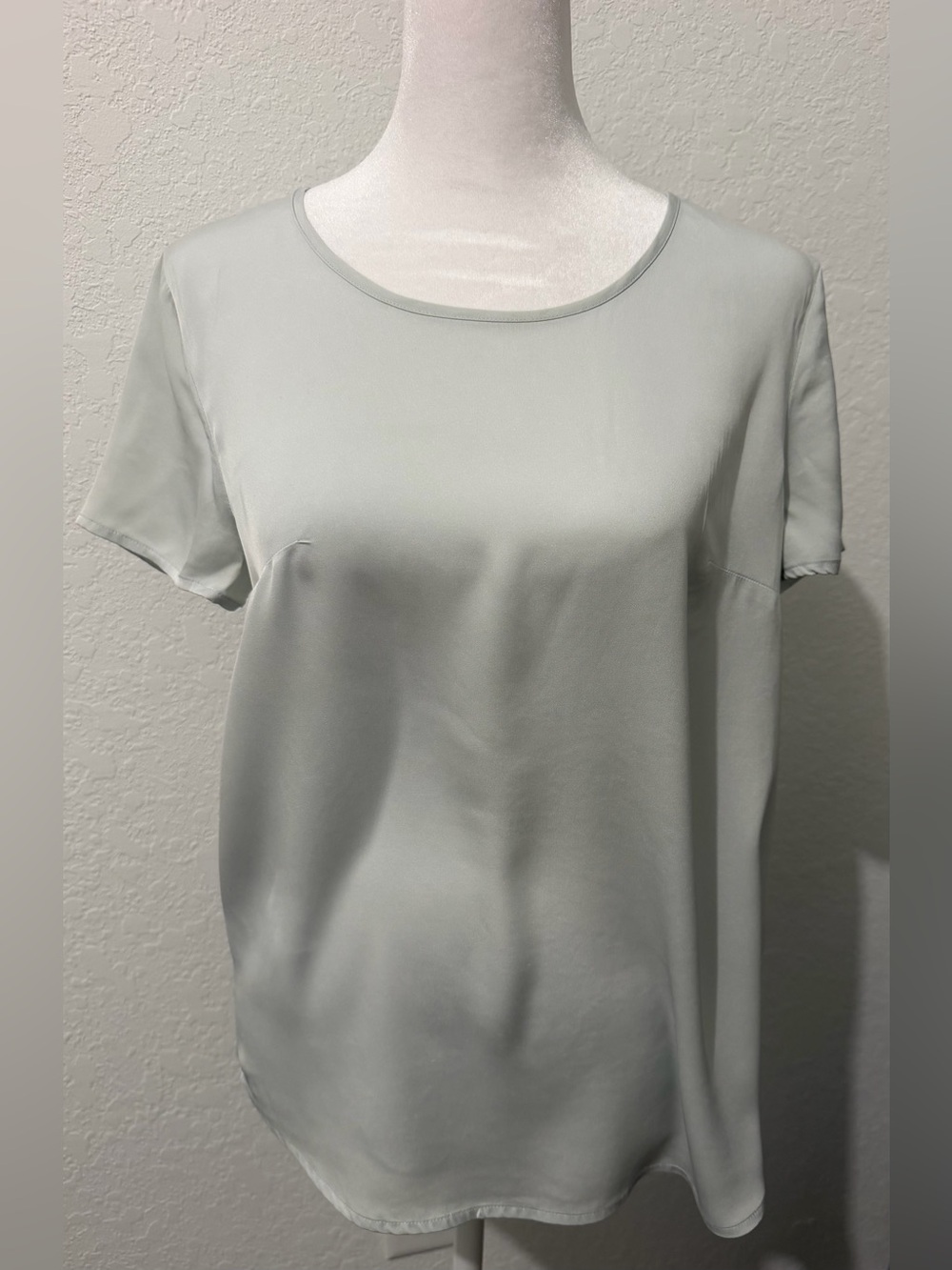 Quince 90% Silk Gray-Green Scoop Neck Short Sleeve Blouse size S